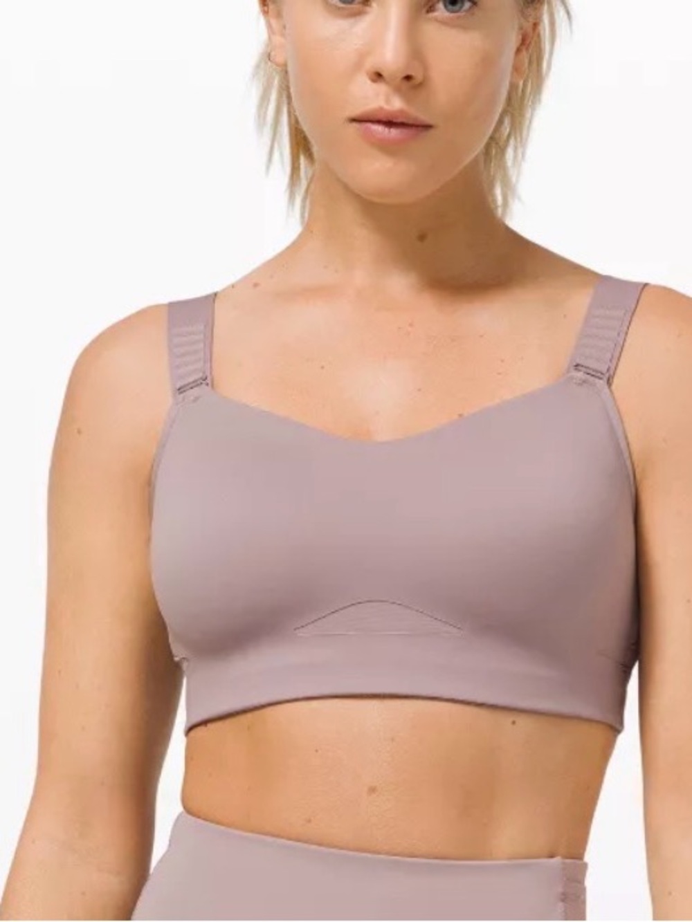 lululemon athletica Swift Speed Bra
High Support Sports Bra Size 32DD